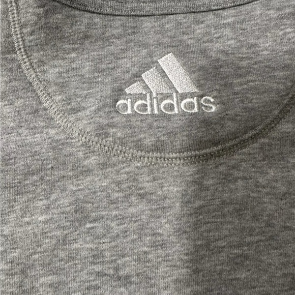 Vegas Golden Knights Adidas Men’s Vintage Crew Retails For $70 - Picture 11 of 12